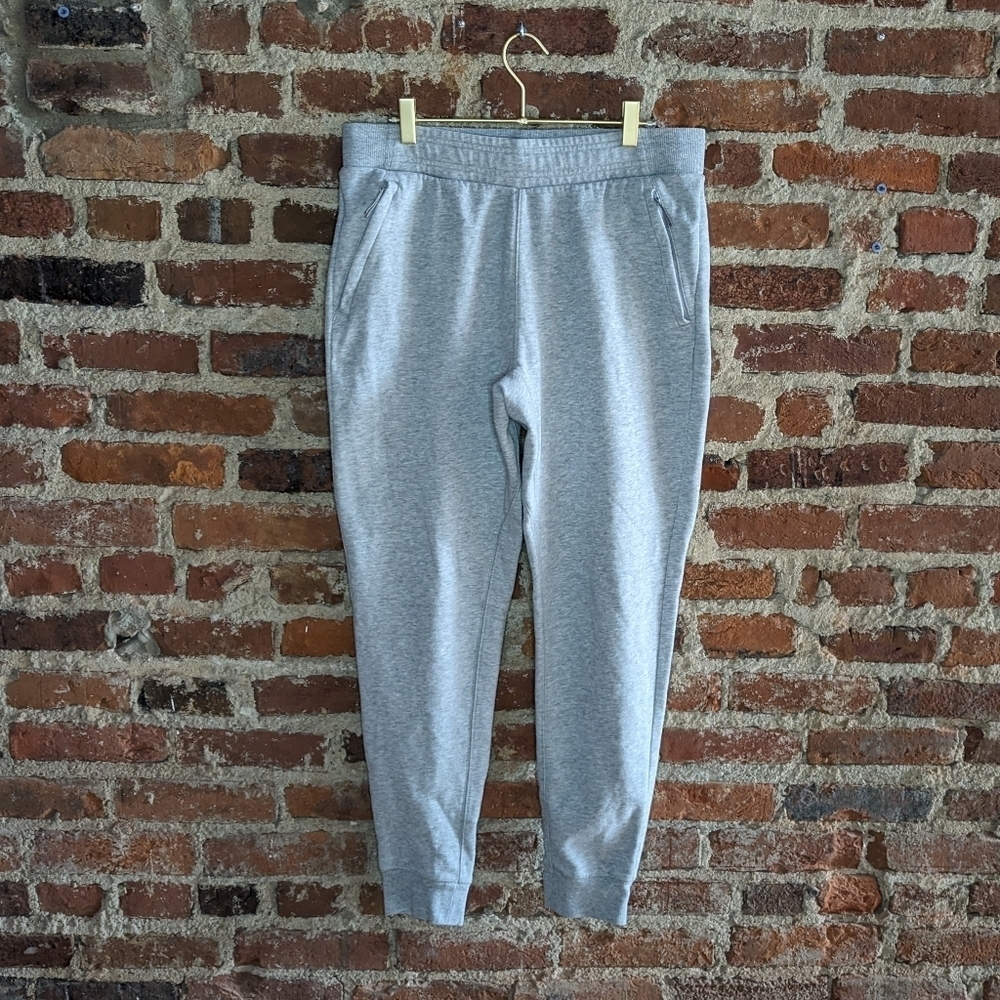 All in Motion Medium Gray Tapered Sweatpants w/ Drawstring & Zippered‎ Pockets